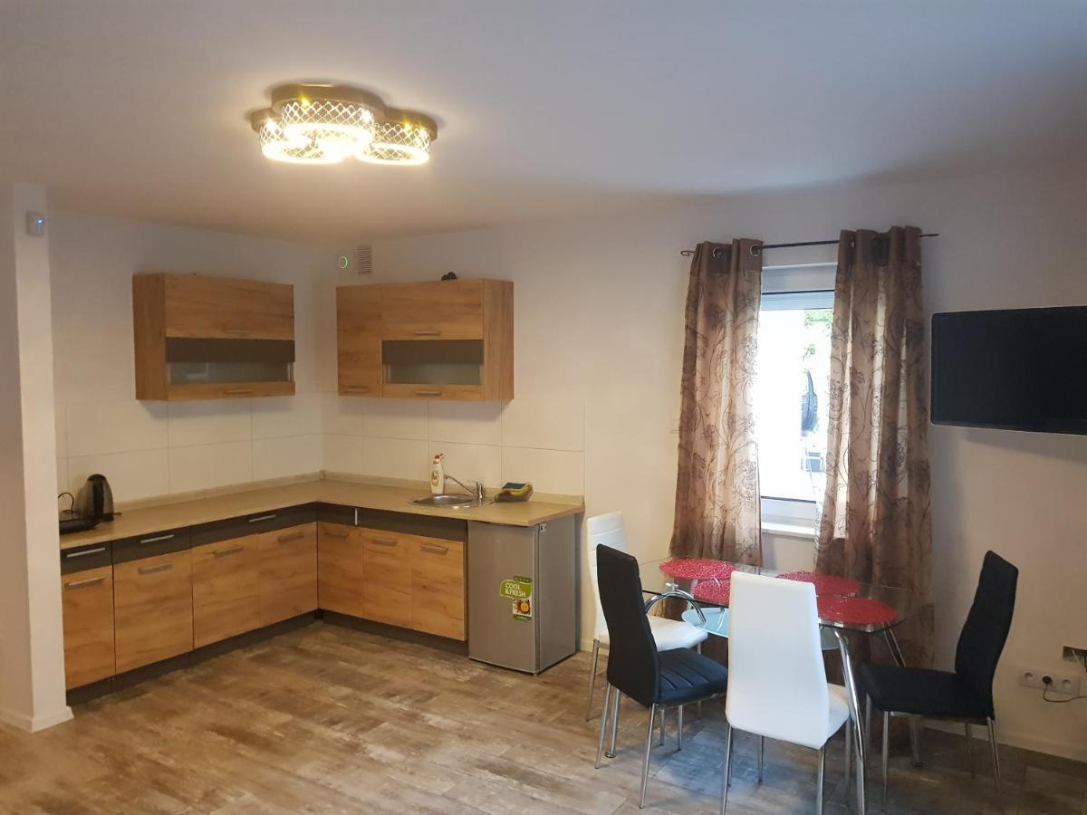Apartamenty U Tatiany ミエンジボジェ エクステリア 写真