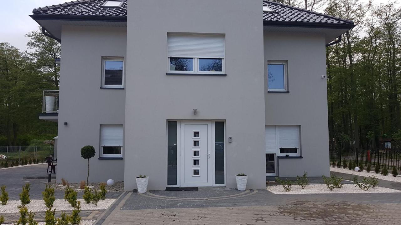 Apartamenty U Tatiany ミエンジボジェ エクステリア 写真